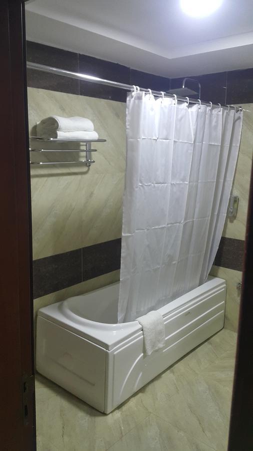 Hotel Immaculate Platinum Abuja Esterno foto