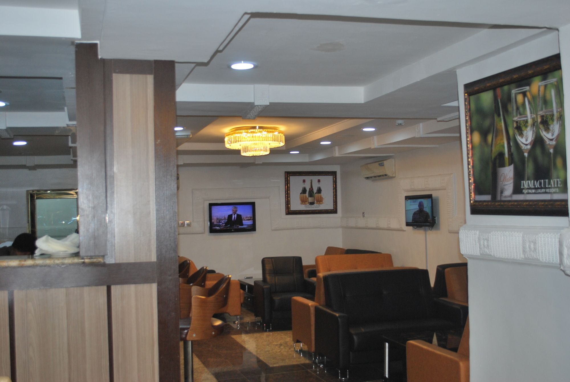 Hotel Immaculate Platinum Abuja Esterno foto