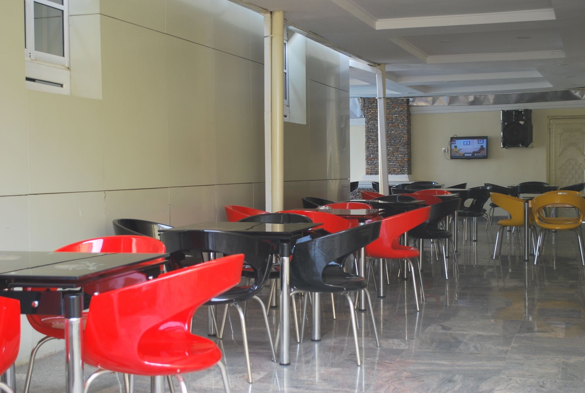 Hotel Immaculate Platinum Abuja Esterno foto