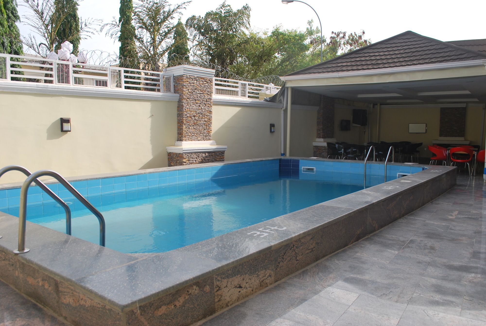 Hotel Immaculate Platinum Abuja Esterno foto