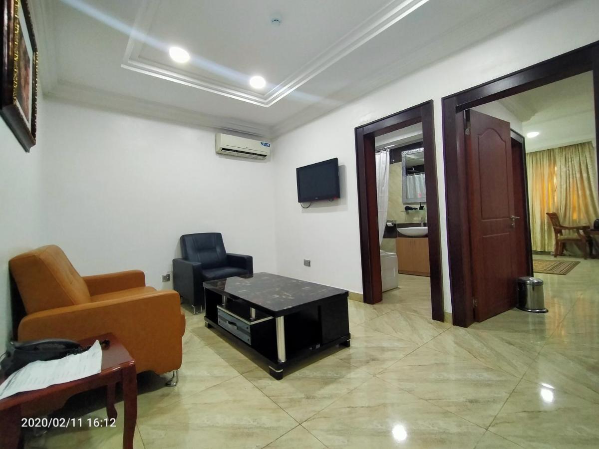 Hotel Immaculate Platinum Abuja Esterno foto